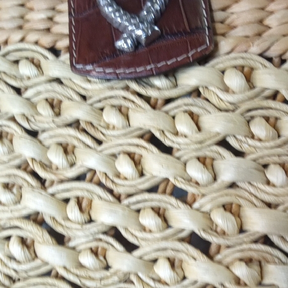 Brighton Natural Jute Raffia Tan and Brown Shoulder Bag With Heart Charm - Picture 7 of 7